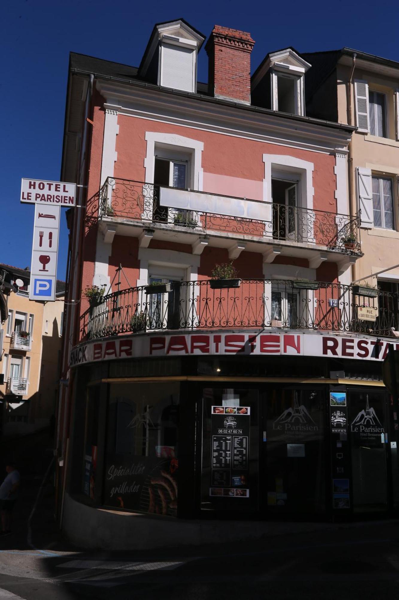 Hotel Restaurant Le Parisien Lourdes Exterior photo